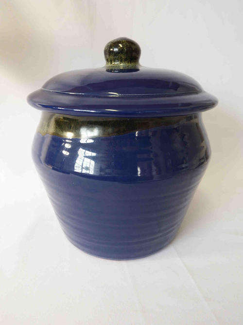 Big vintage pottery cookie jar  - @ CRAZY R1 start