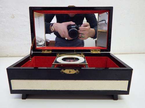 Vintage jewellery case with mother of pearl inlay on top