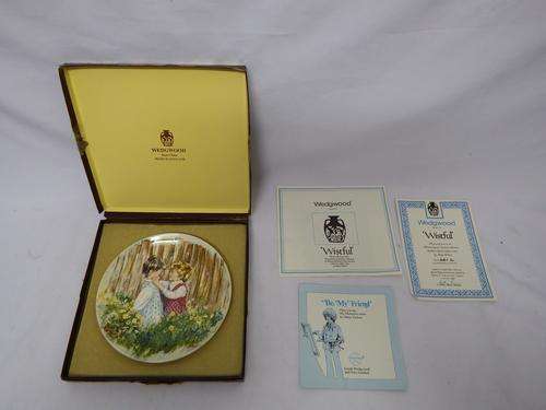 Wedgwood - My memories by Mary Vickers - Be my friend plate no 1209P in Original box