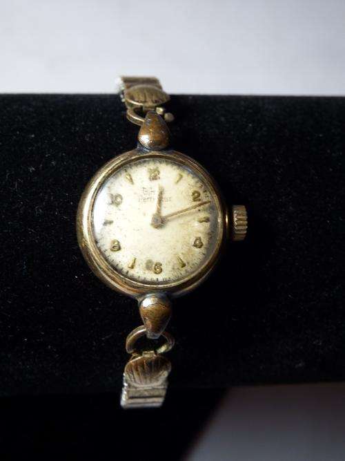 Vintage Girard Perregaux manual wind ladies watch working