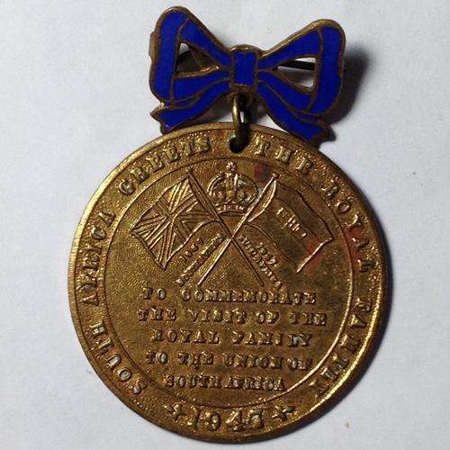 1947 South Africa meets the Royal family medallion