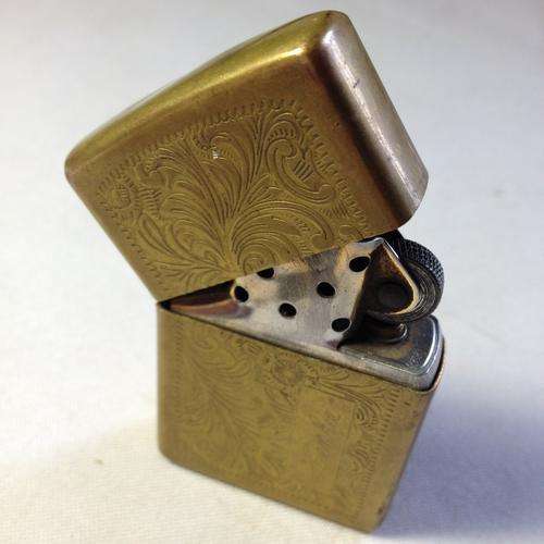 Brass Zippo â needs flint