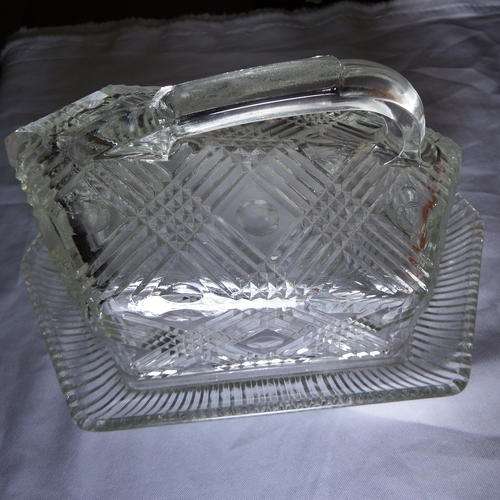 Glass cheese dish with lid