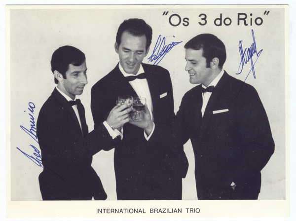 Vintage photo of the International Brazillian trio `Os 3 do Rio` - signed by artists