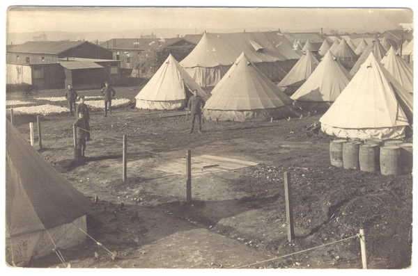 Postcard - Templers living in internment camp just after WW1 - Unused
