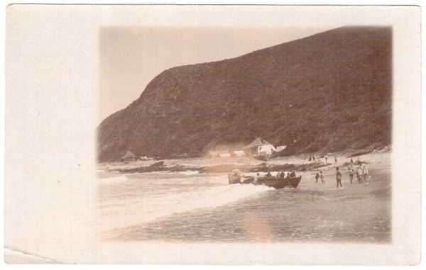 Post Card - Beach scene with beach house and boat - unused