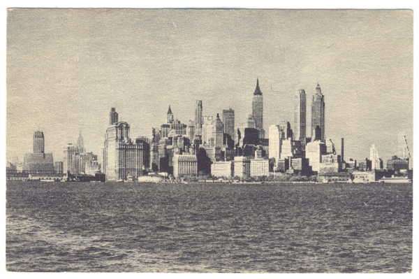 Post Card - New York - Skyline photo of Manhattan - Unused