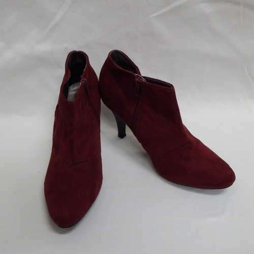 Truworths Size 7 red sued boots - hardly ever worn