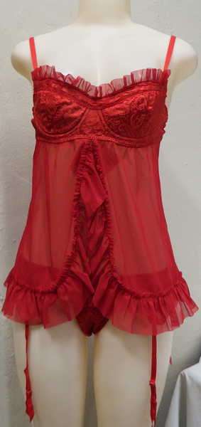Red lingerie set with garter belt (New) Size : M