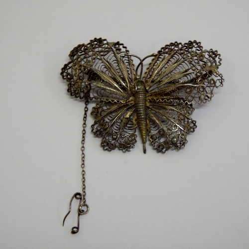 Silver filigree butterfly brooch - Weighs : 12.3 g