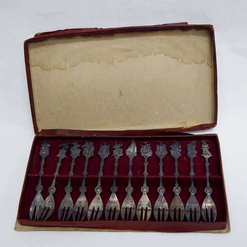 Set of 12 Dutch themed silver plated cake forks
