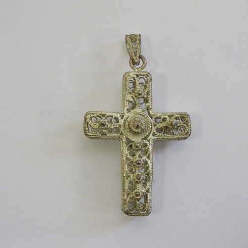 Vintage Silver filigree cross pendant - Weighs 5.3 g