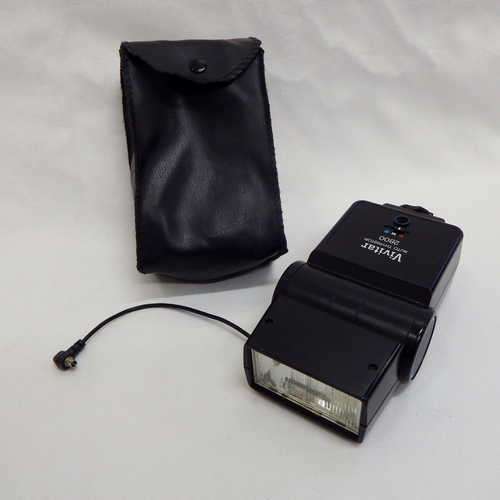 Vivitar Auto Thyristor 2800 flash in bag