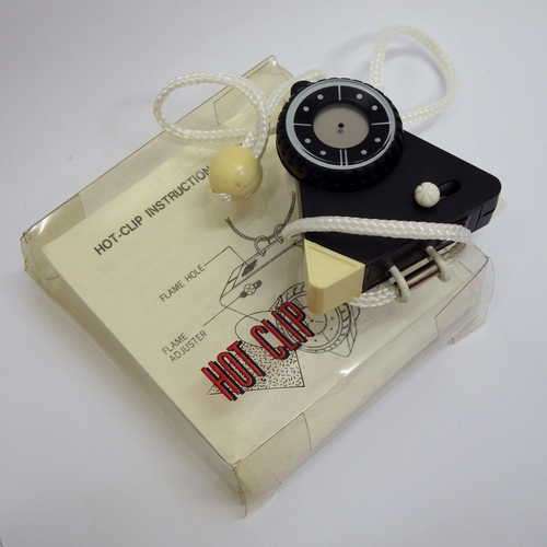 Vintage triangular Hot Clip clock lighter - Not working