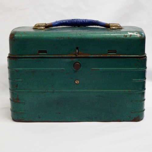 Vintage tin lunch box