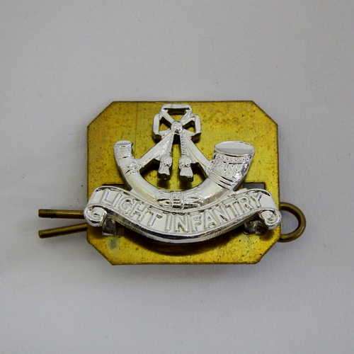 Unknown Light Infantry collar badge