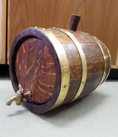 Oak wine barrel - 28,5 cm x 26 cm