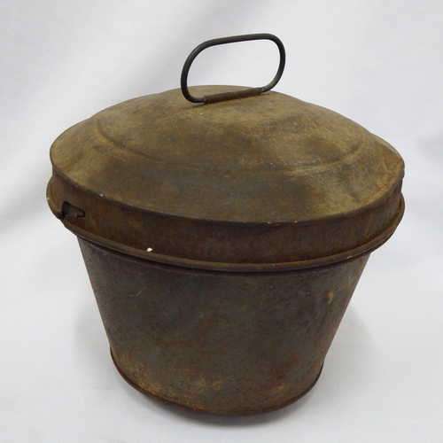 Antique Jelly / Cake mould tin with lid