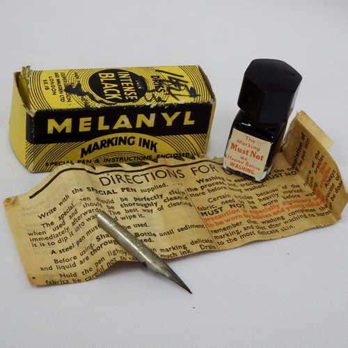 Vintage Melanyl marking ink - Intense black