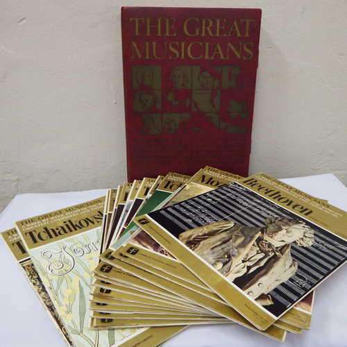 1969 Issues 1 to 15 of The Great Musicians in original binder - 33rpm records - As per list