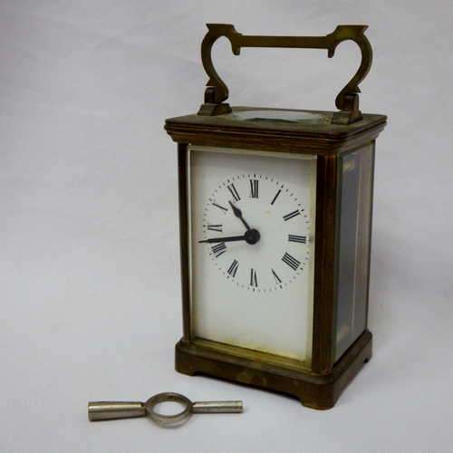 Antique brass carriage clock with key - Working - No makers name