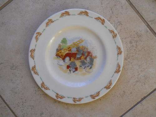 BUNNYKINS 20cm plate by Royal Doulton with FIRE ENGINE scene .