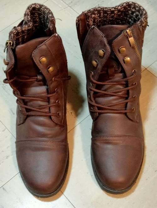 Ankle boots