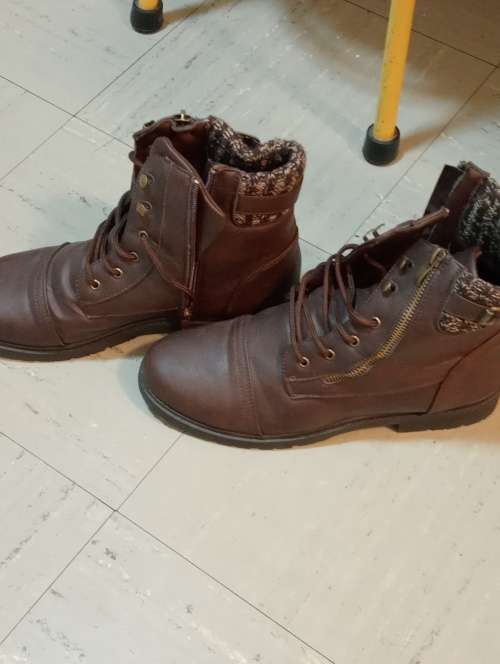 Ankle boots
