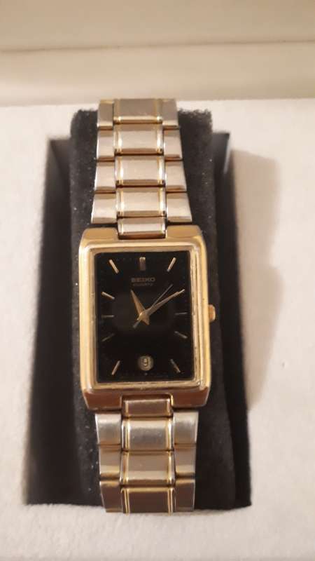Seiko quartz mens watch