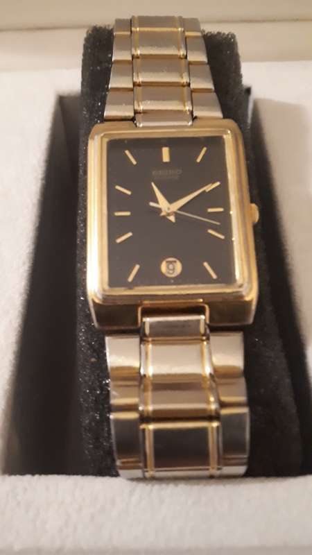 Seiko quartz mens watch