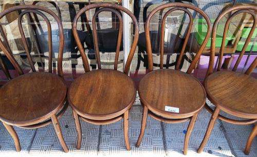4 Bentwood chairs