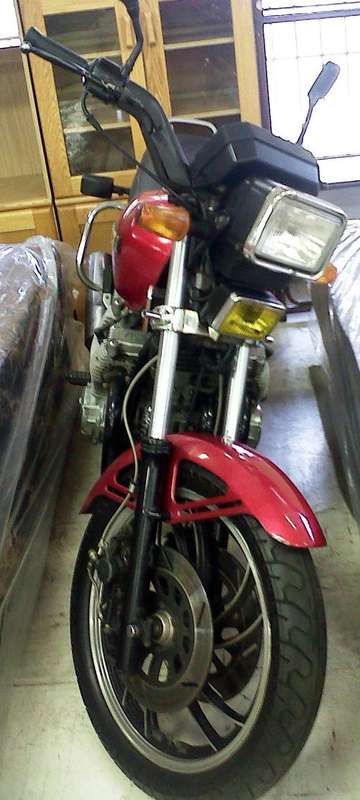 Yamaha XJ 750