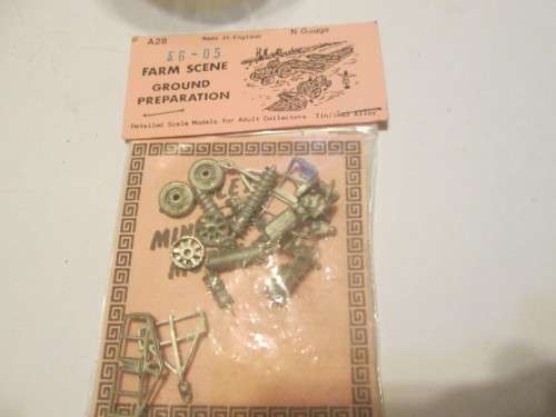 N GAUGE LEAD FARM SCENE GROUND PREPERATION EQUIPMENT