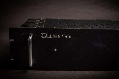 Bryston 4B Solid State Power amplifier 400W x 2