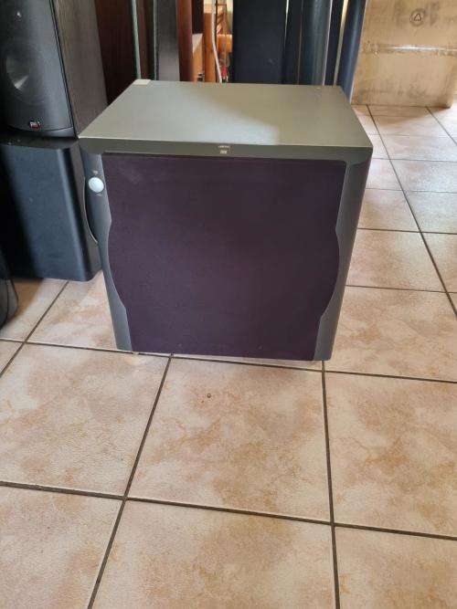 Jamo D6 15``THX SUBWOOFER 700watts (relisted due to non payment)