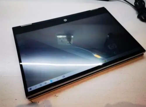 AS NEW!*STUNNING!*HP PAVILION X360*PENTIUM GOLD 7505*TOUCHSCREEN*FLIP*ROTATE*4GB DDR4*256GB SSD