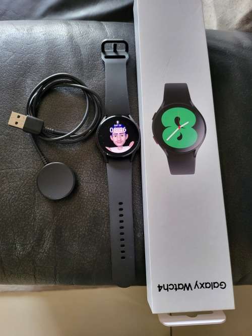 Samsung watch 4 40mm (OPEN BOX)