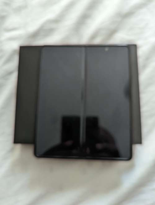 Samsung Z fold 3 256gb 5g With Free Pouch and Spen