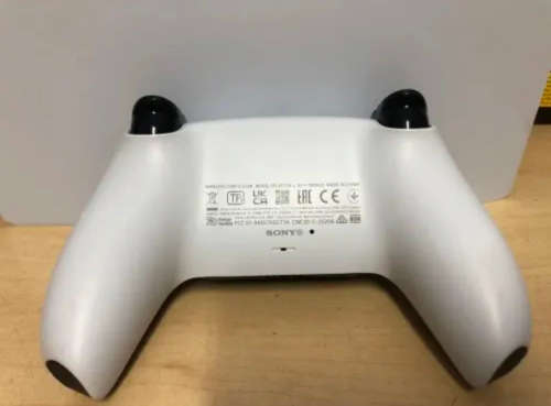 PlayStation 5 + 2brand new blu ray disc