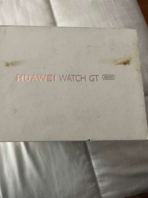 Huawei Gt 42mm watch (worth R5999)