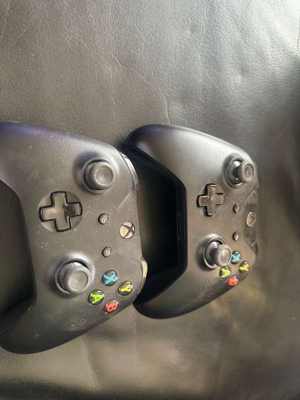 Xbox Series Controller (please read description)