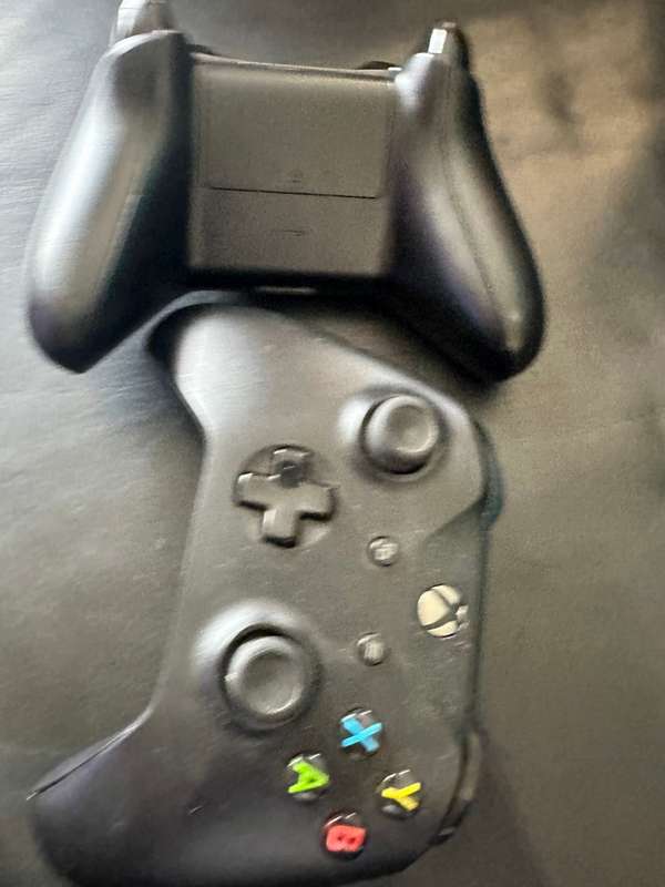 Xbox Series Controller (please read description)
