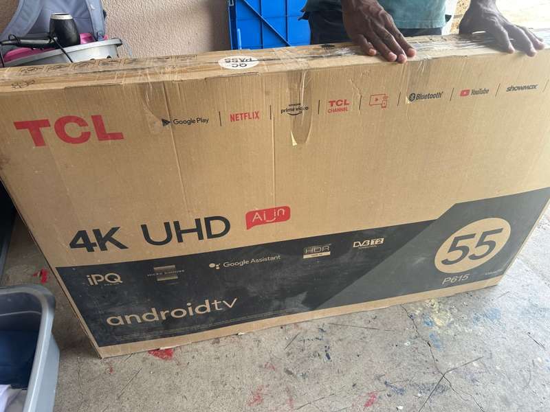 TCL P615K 4K Smart Android TV (Broken/read description)