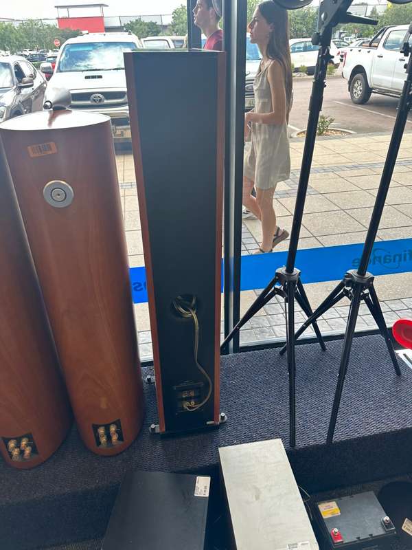 Kamo s606 Loudspeaker