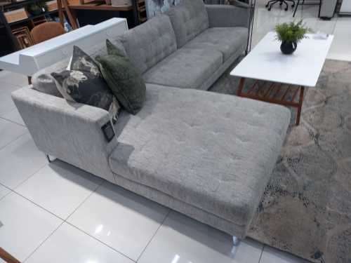 Willow corner Unit (used 6months) COLLECTION ONLY IN RUSTENBURG