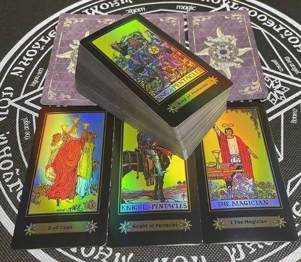 A.E WAITE TAROT LASER BLACK DECK WITH GUIDEBOOK