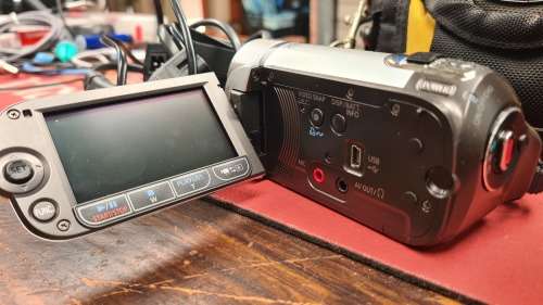 Canon Legria FS200 video and still camera