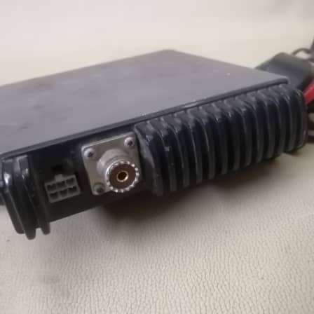 Tracer 959 cb radio ( No Power Cable)