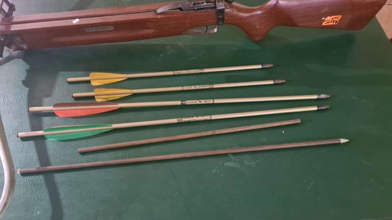 XBOW with sights and arrows