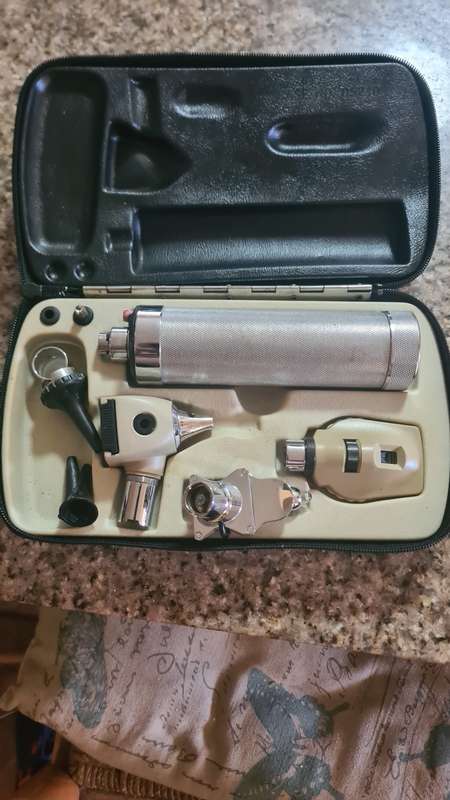 Ear nose and fraught medical examination tool